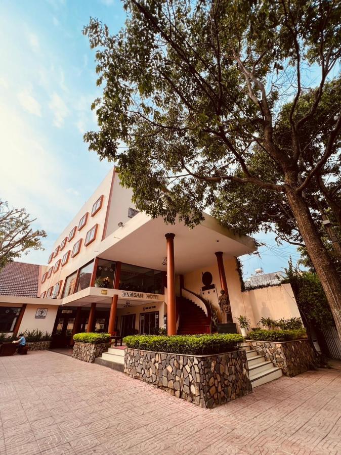 Dam San Hotel Buon Ma Thuot Exterior photo